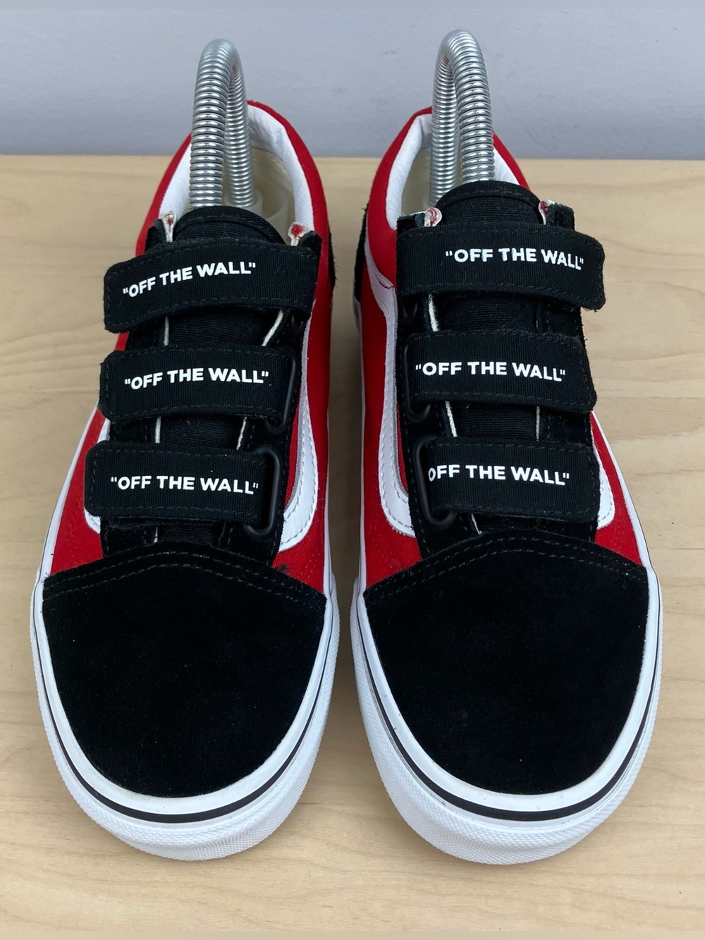 Vans Women’s Size 6.5 Old Skool V Straps Checkered Black Red White Skate Shoes - Picture 4 of 10